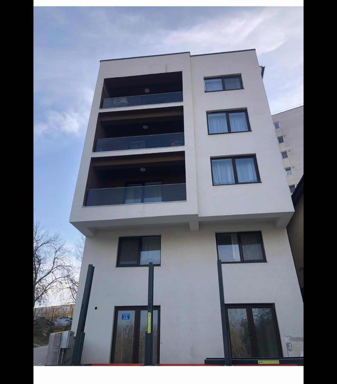 Dreams Escape Apartment Craiova Bagian luar foto